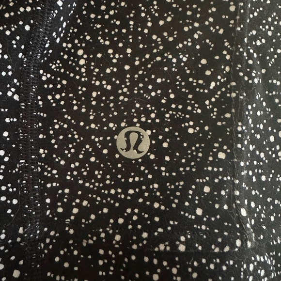 Lululemon Define Jacket Size 6 *GREAT CONDITION!* - Picture 4 of 6